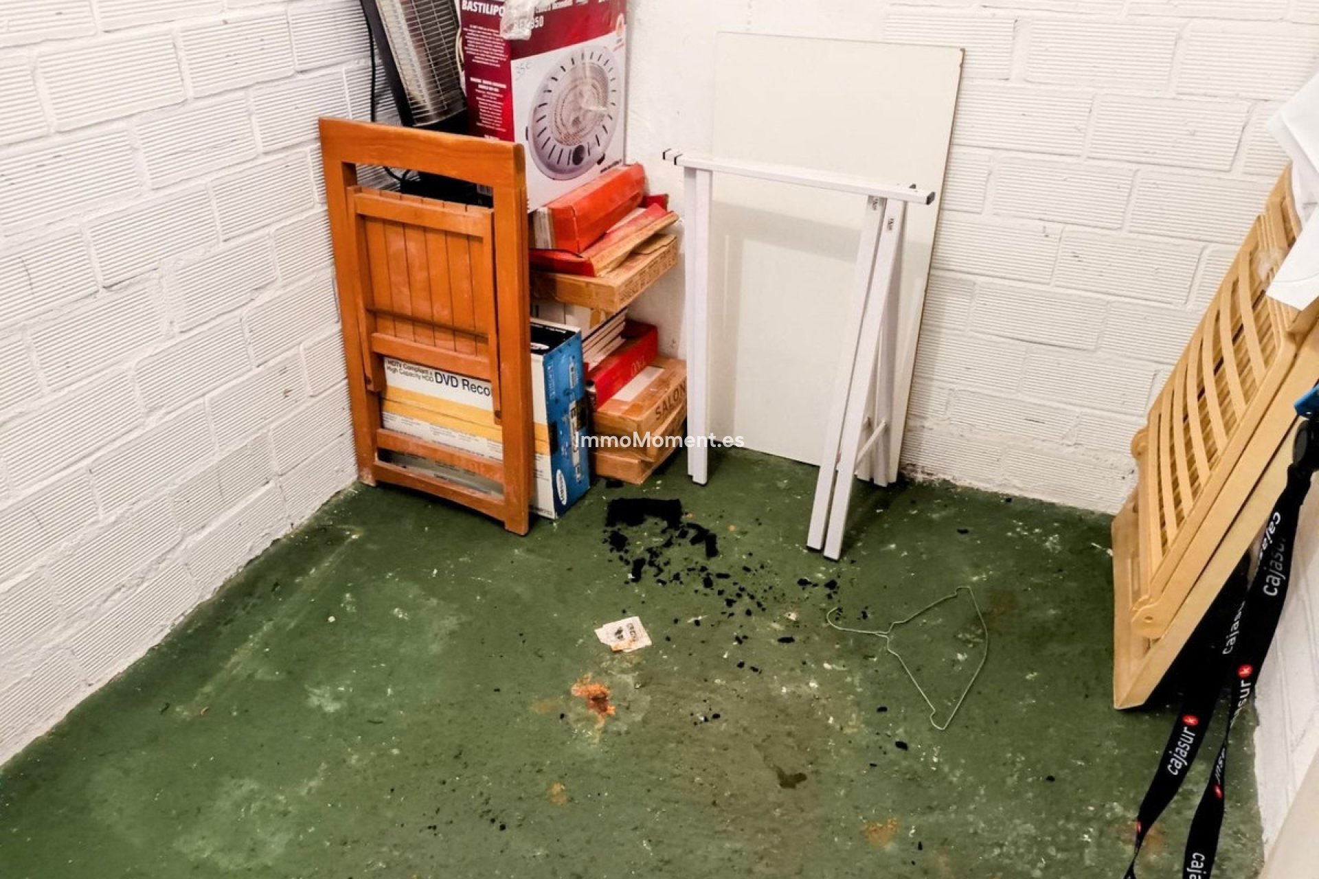 Resale - Apartment - Torremolinos - La Carihuela