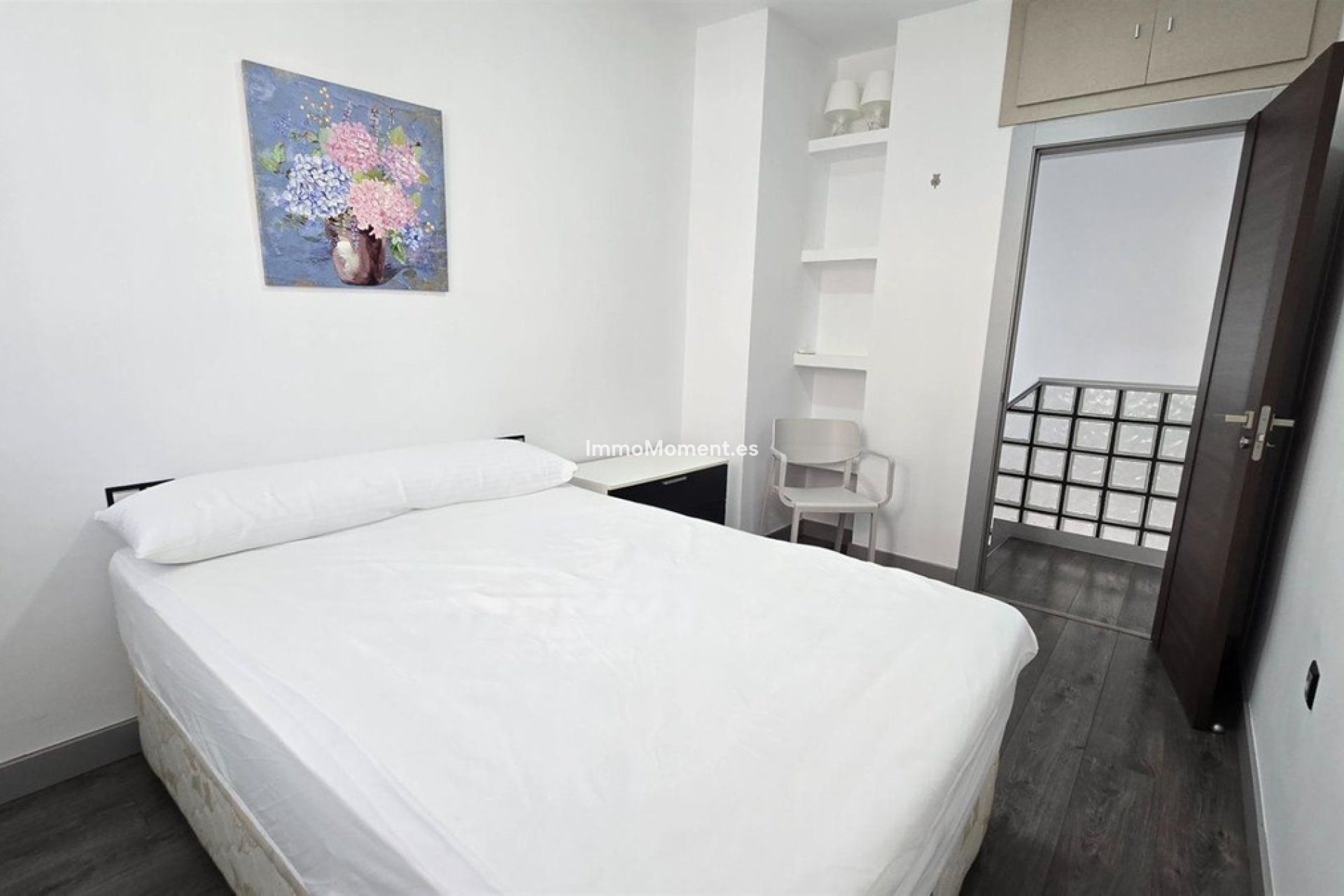 Resale - Apartment - Torremolinos - La Carihuela