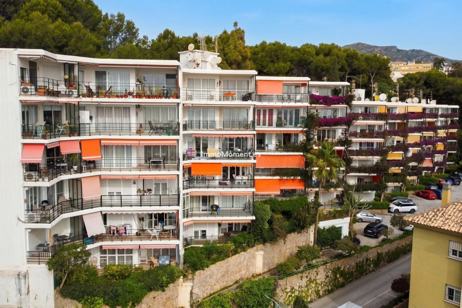 Resale - Apartment - Torremolinos - La Carihuela