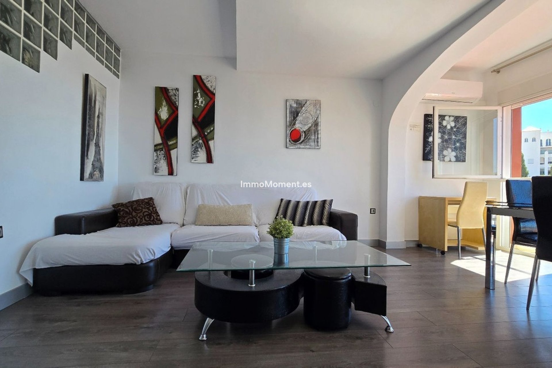Resale - Apartment - Torremolinos - La Carihuela