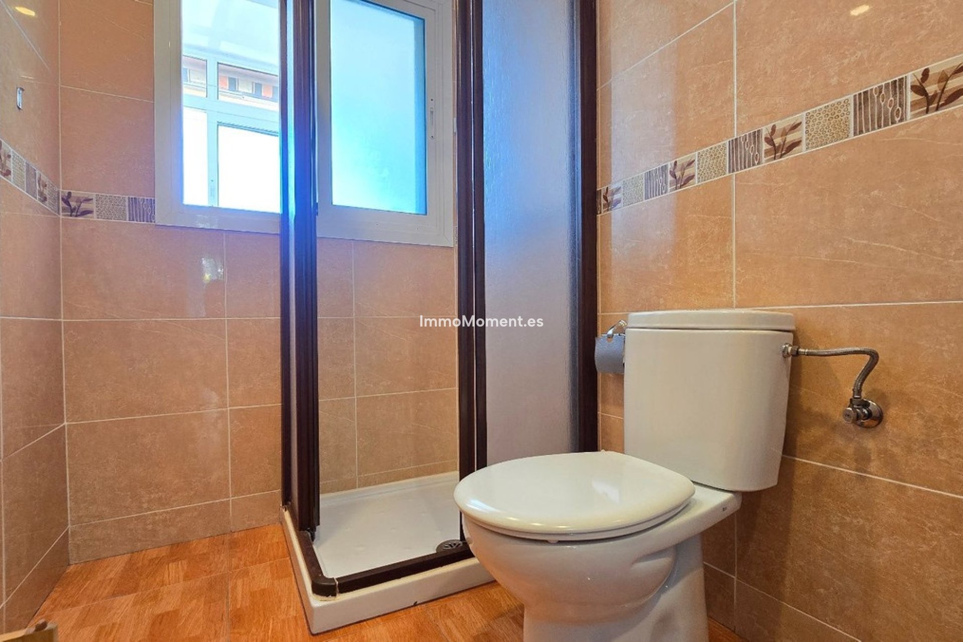 Resale - Apartment - Torremolinos - La Carihuela