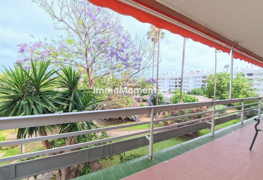 Resale - Apartment - Torremolinos - La Carihuela