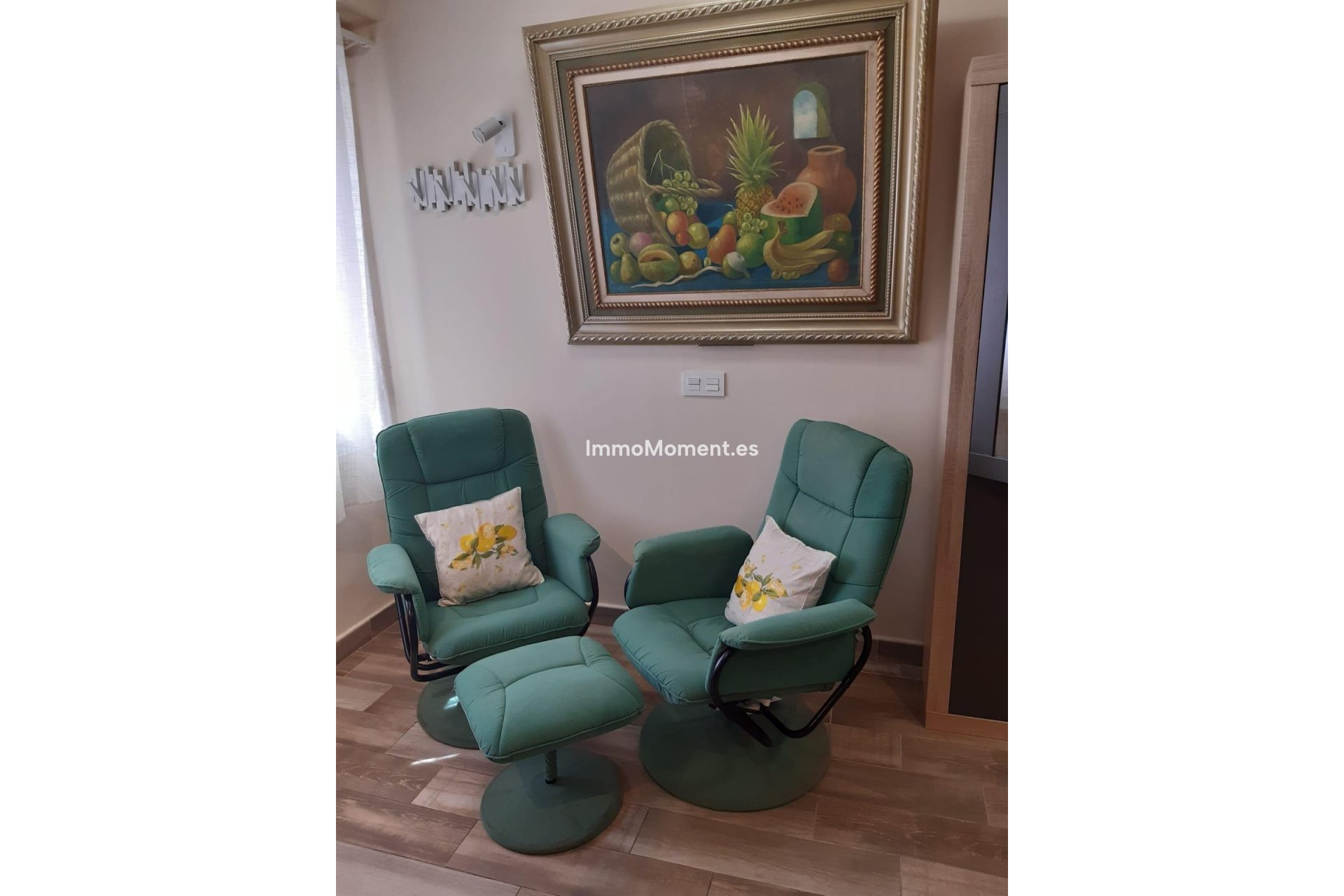Resale - Apartment - Torremolinos - La Carihuela