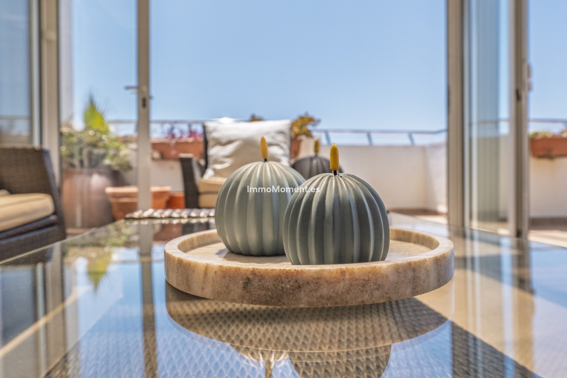 Resale - Apartment - Torremolinos - La Carihuela