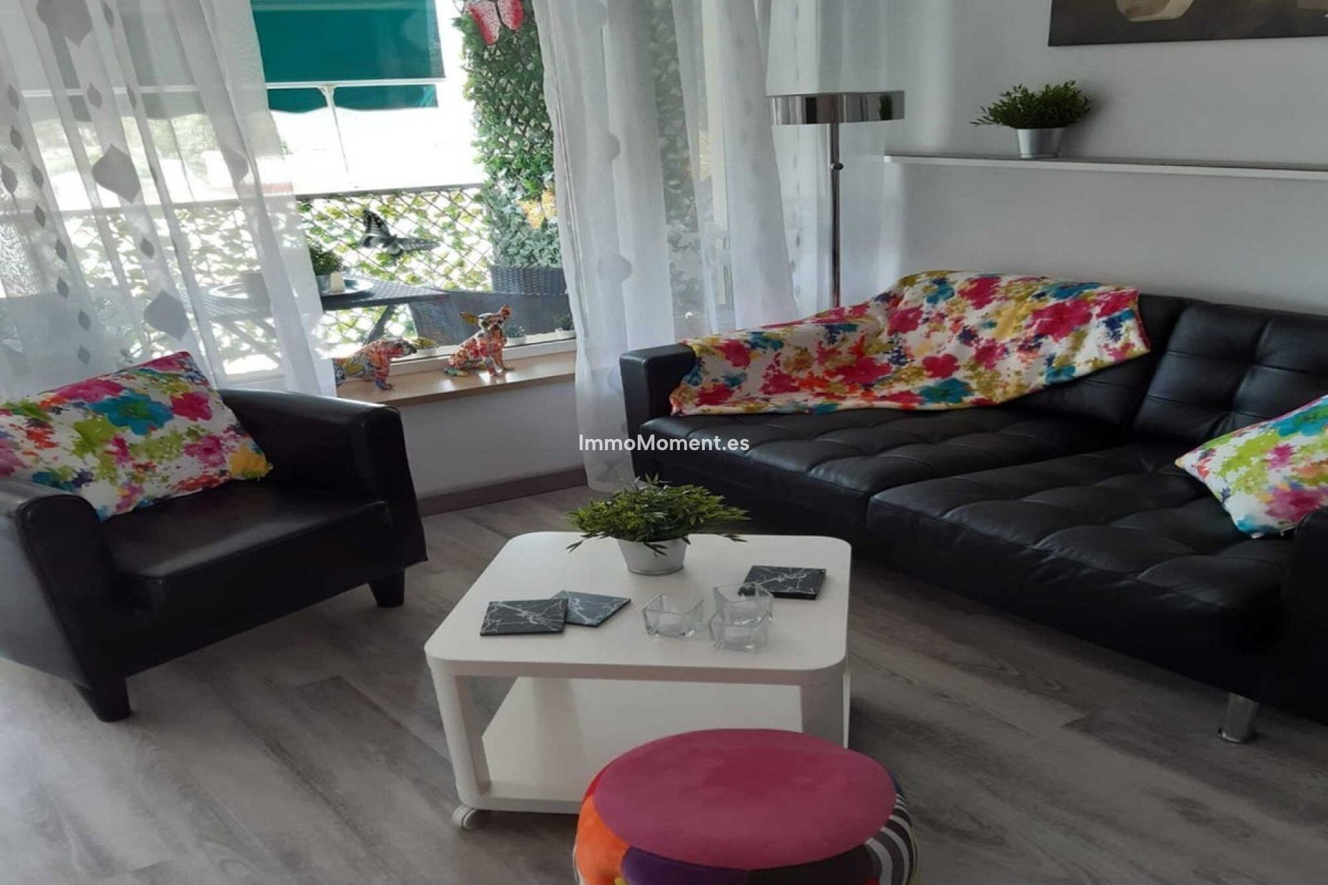 Resale - Apartment - Torremolinos - La Carihuela