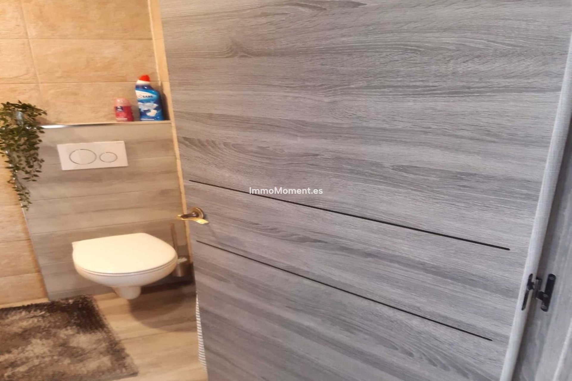 Resale - Apartment - Torremolinos - La Carihuela