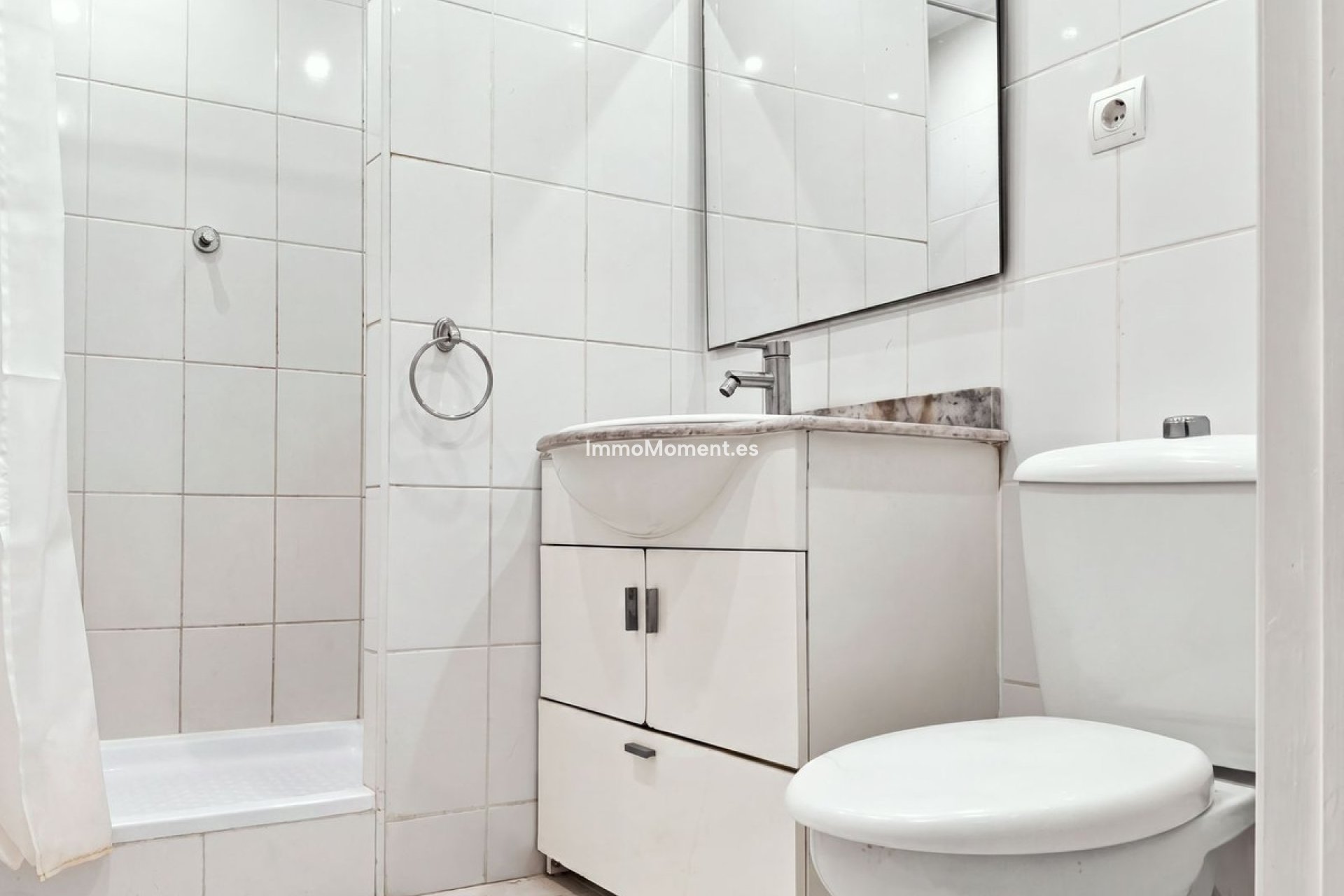 Resale - Apartment - Torremolinos - Montemar