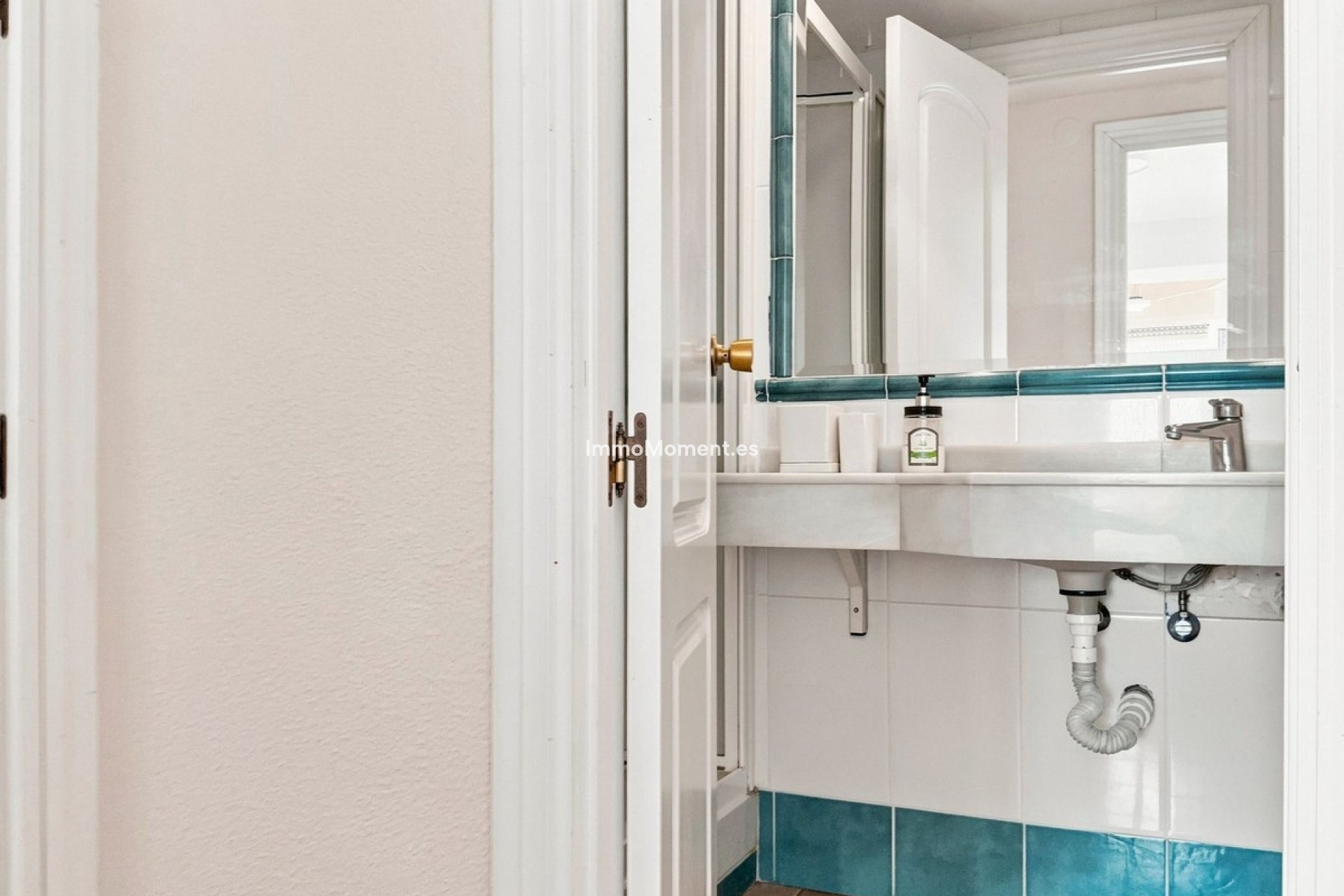 Resale - Apartment - Torremolinos - Montemar