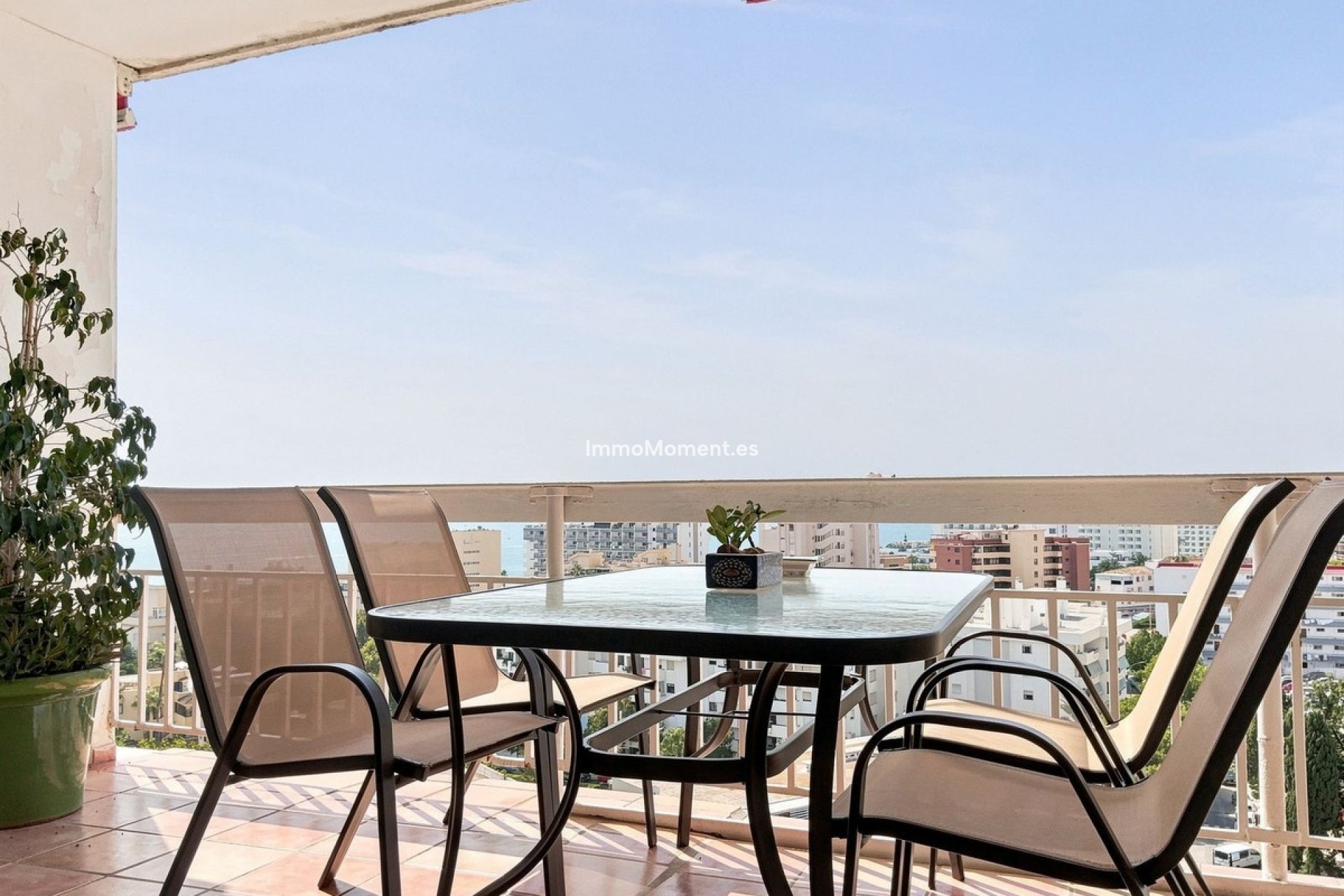 Resale - Apartment - Torremolinos - Montemar