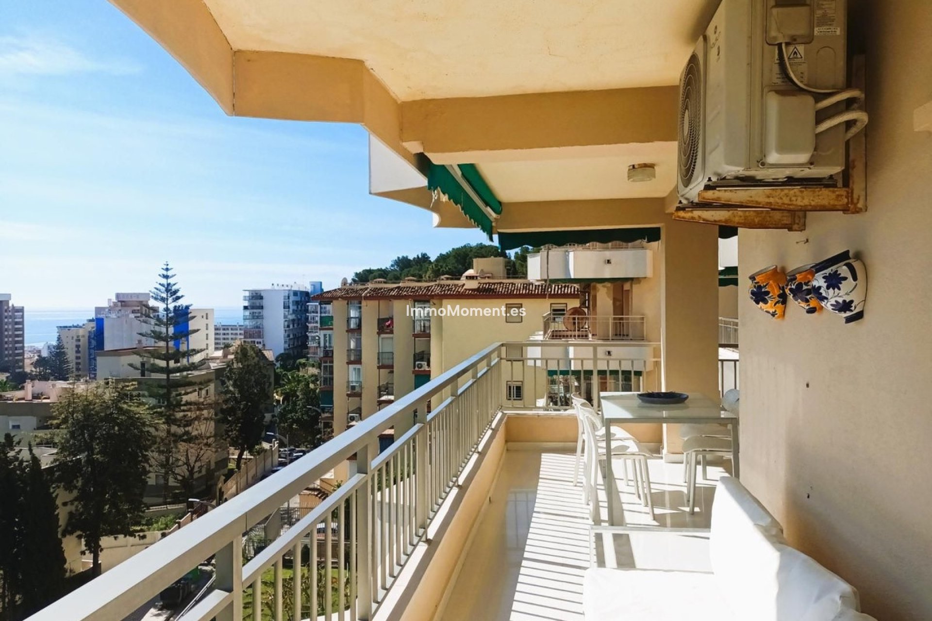 Resale - Apartment - Torremolinos - Montemar