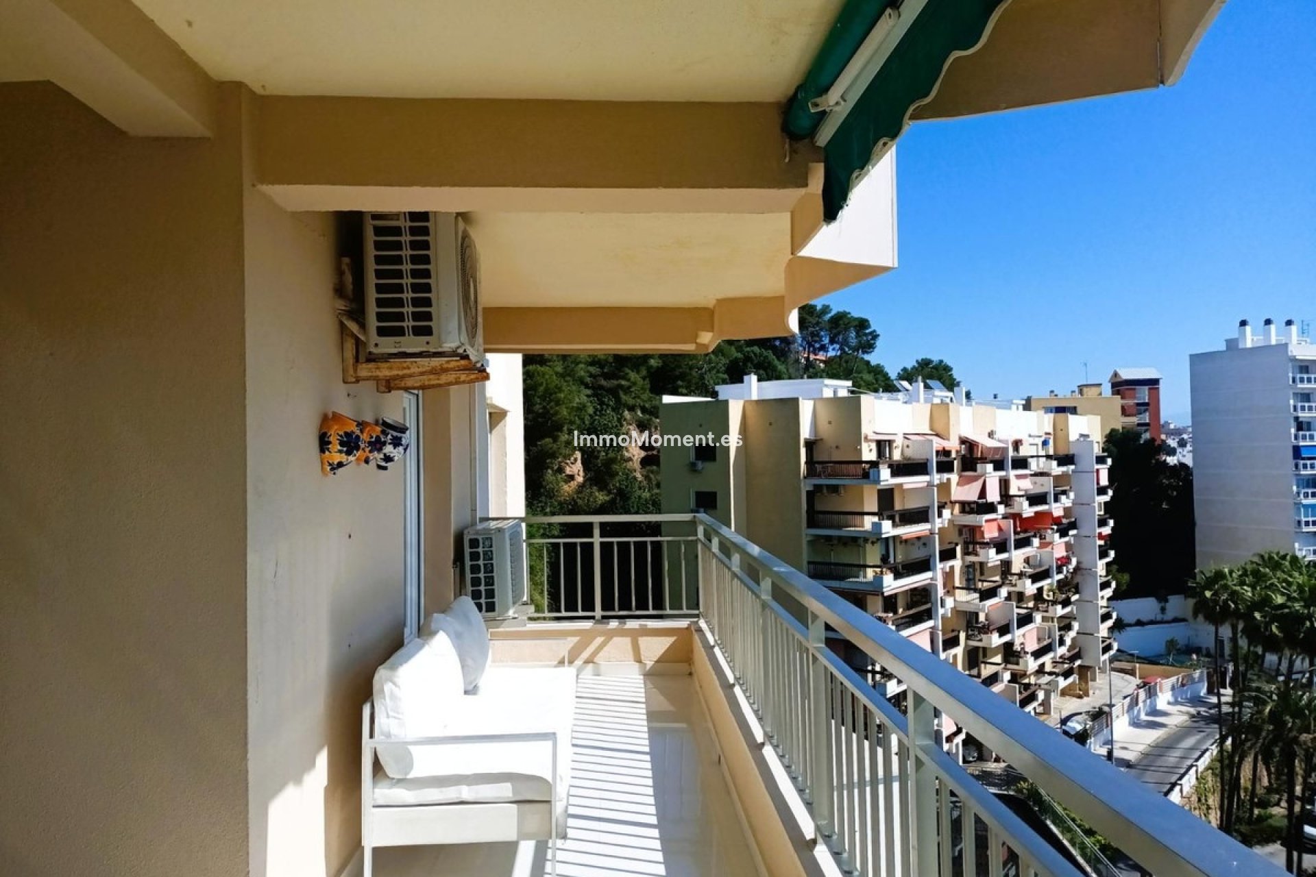 Resale - Apartment - Torremolinos - Montemar