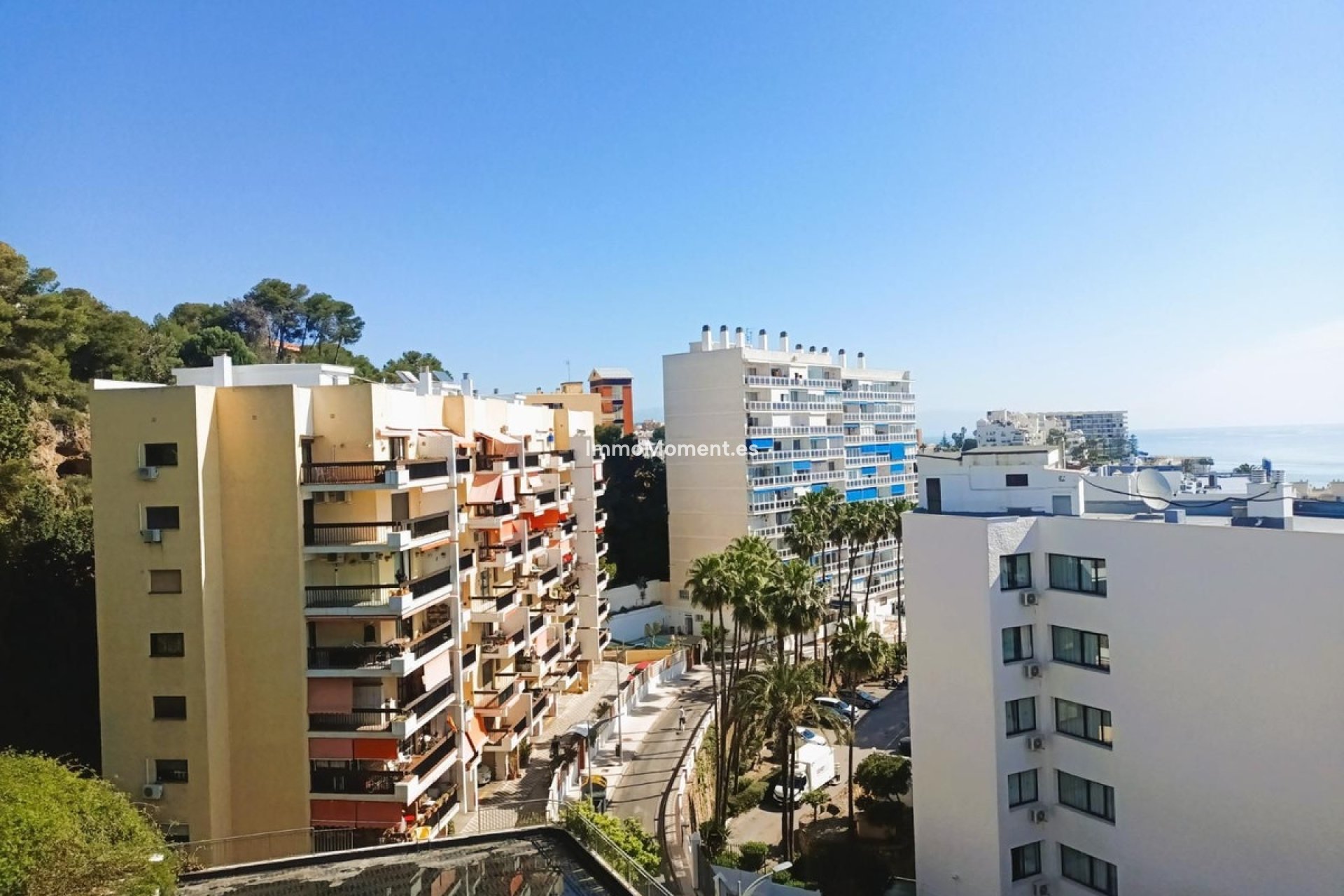 Resale - Apartment - Torremolinos - Montemar