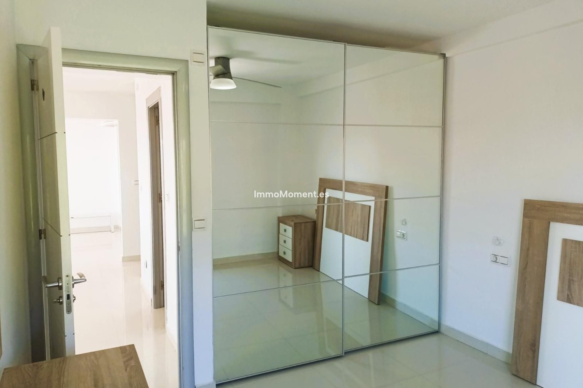 Resale - Apartment - Torremolinos - Montemar