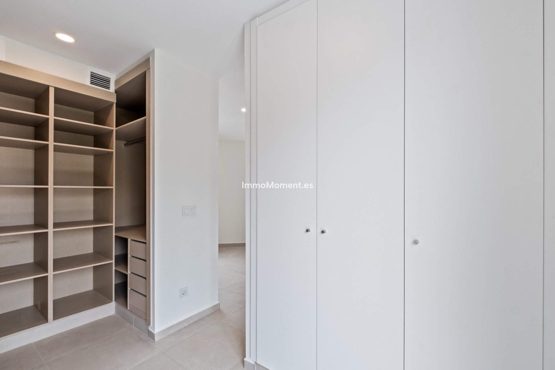 Resale - Apartment - Torremolinos - Montemar