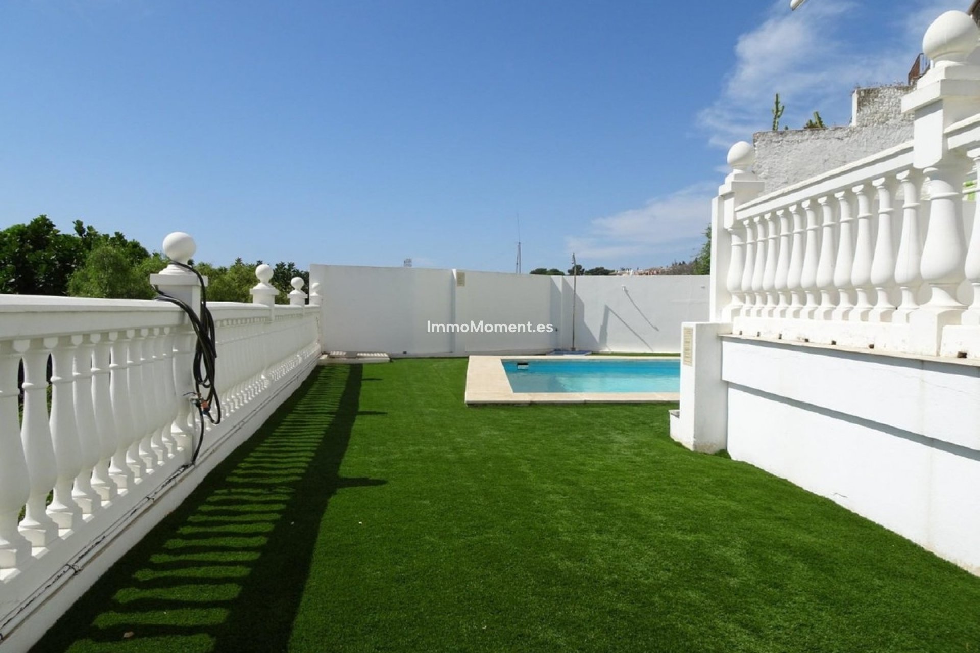 Resale - Apartment - Torremolinos - Montemar