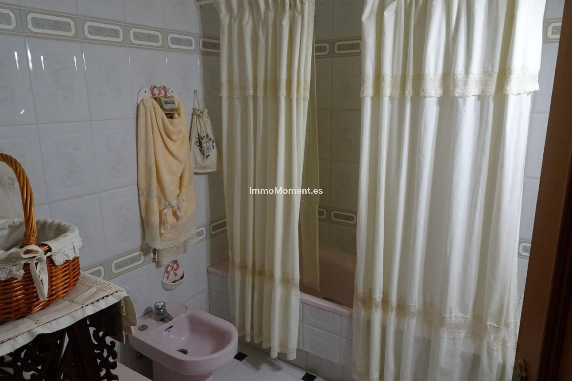 Resale - Apartment - Torremolinos - Montemar