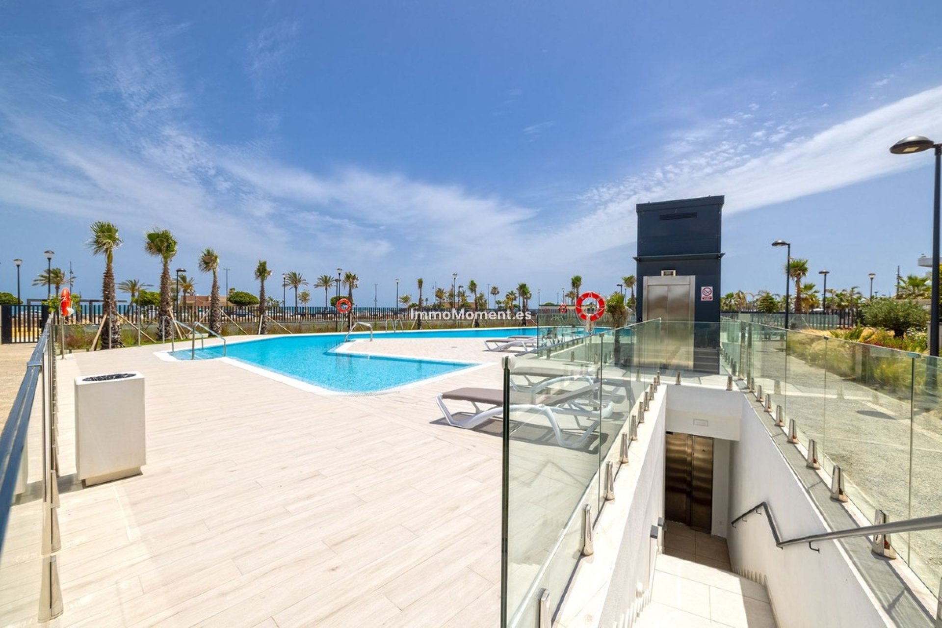 Resale - Apartment - Torremolinos - Torremolinos Centro