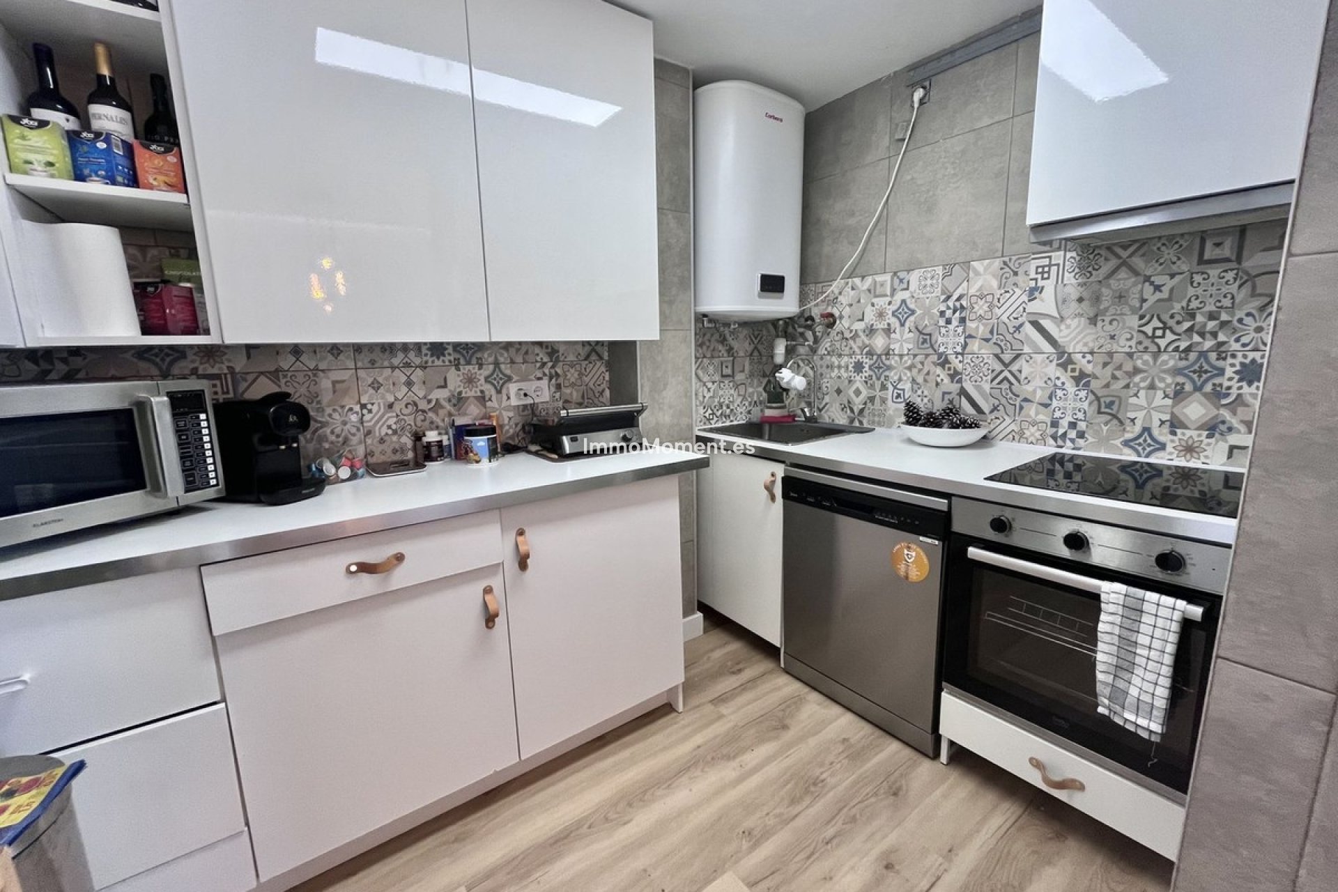 Resale - Apartment - Torremolinos - Torremolinos Centro