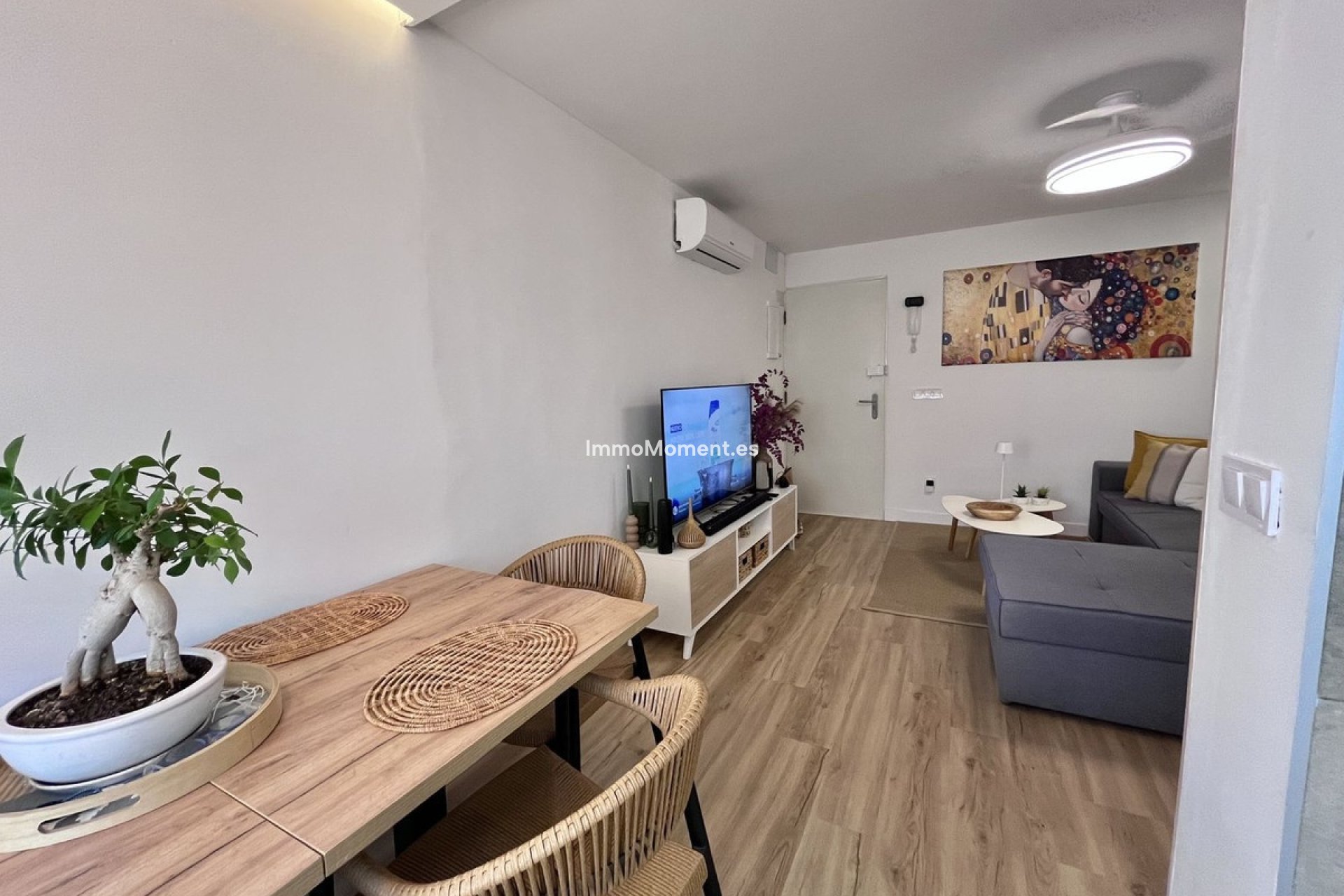 Resale - Apartment - Torremolinos - Torremolinos Centro