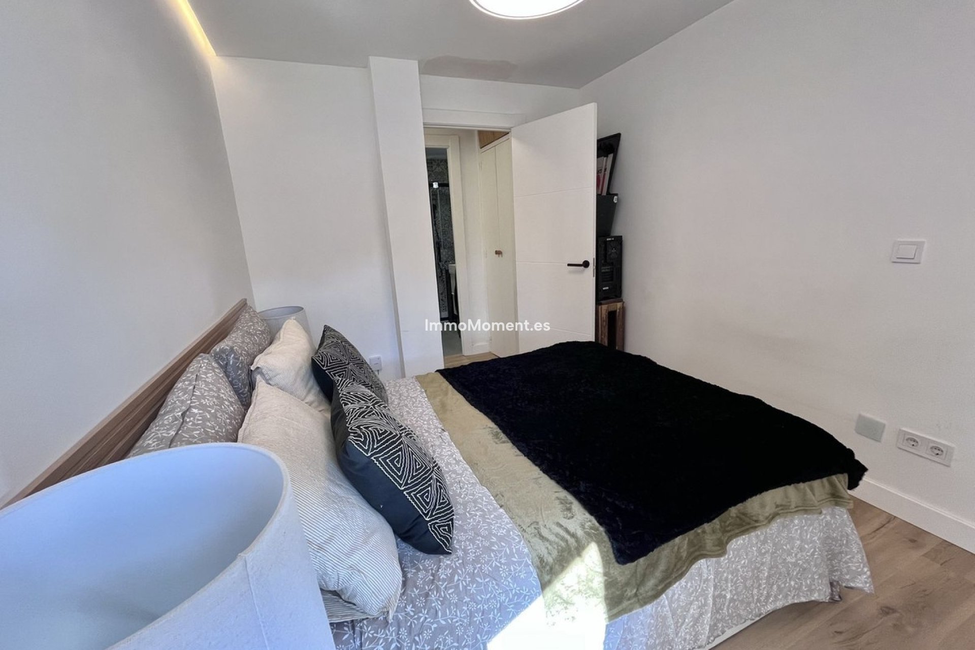 Resale - Apartment - Torremolinos - Torremolinos Centro