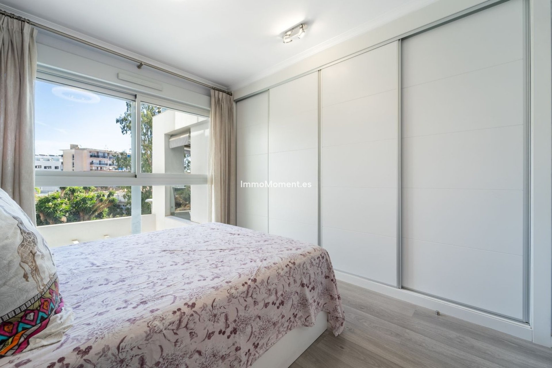 Resale - Apartment - Torremolinos