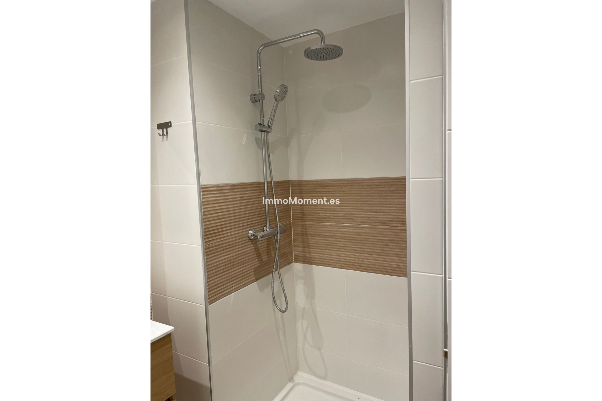 Resale - Apartment - Torremolinos