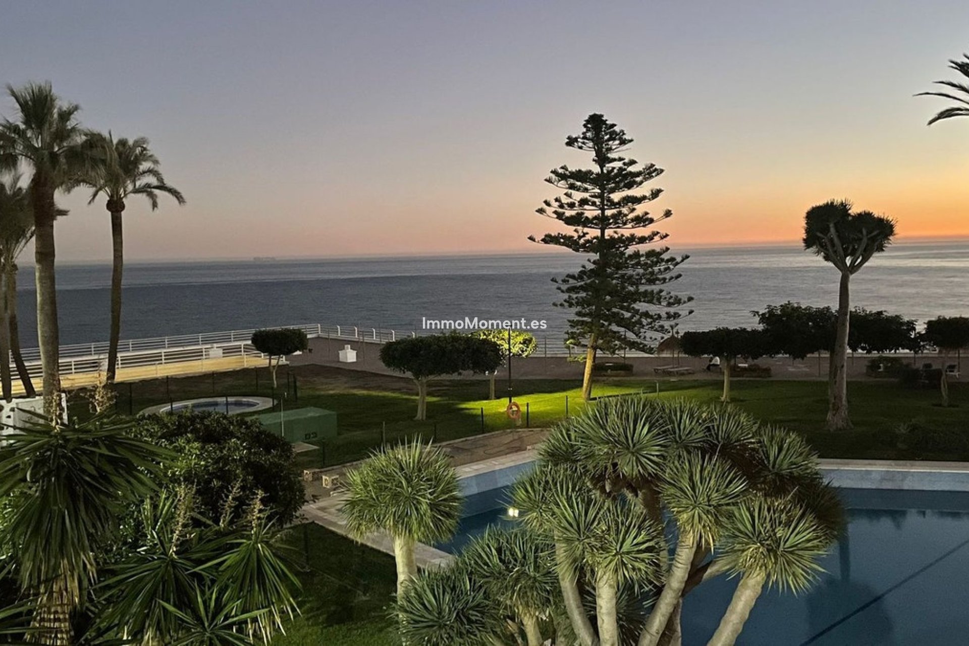 Resale - Apartment - Torremolinos