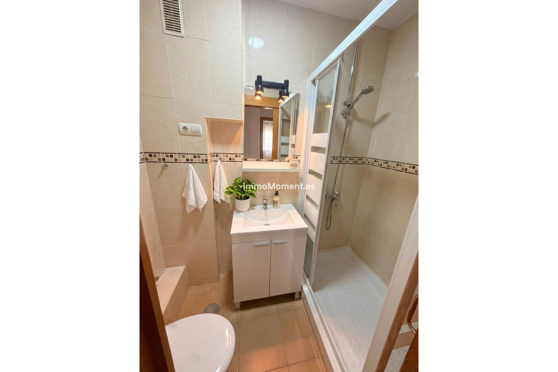 Resale - Apartment - Torremolinos