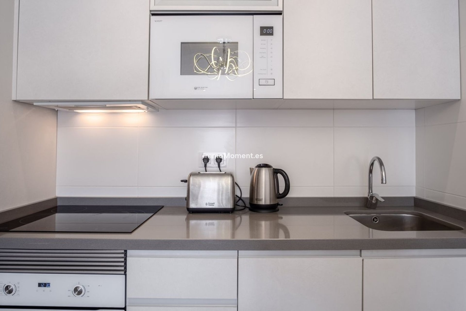 Resale - Apartment - Torrevieja - Aguas Nuevas