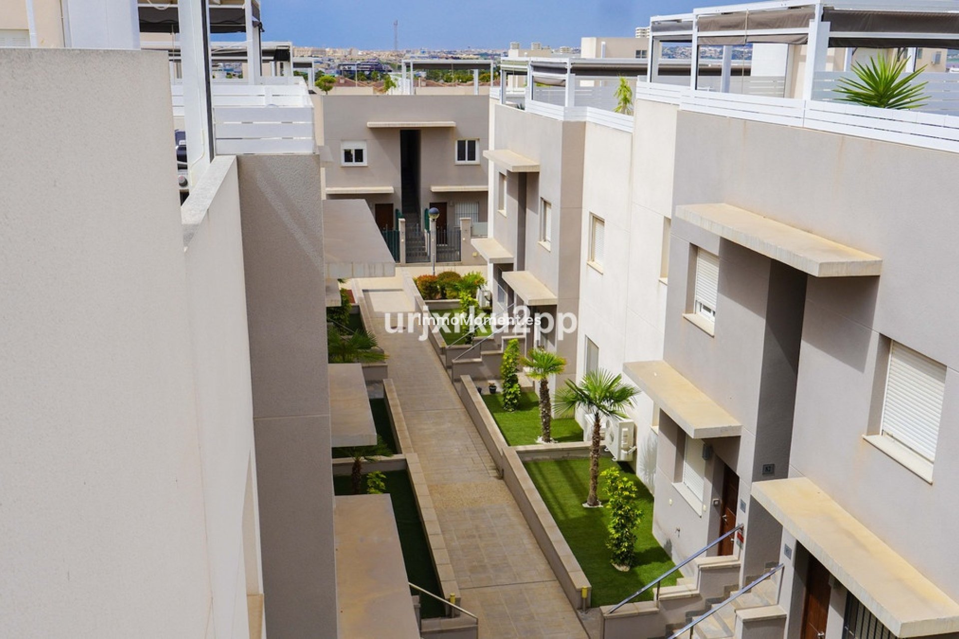 Resale - Apartment - Torrevieja - Aguas Nuevas