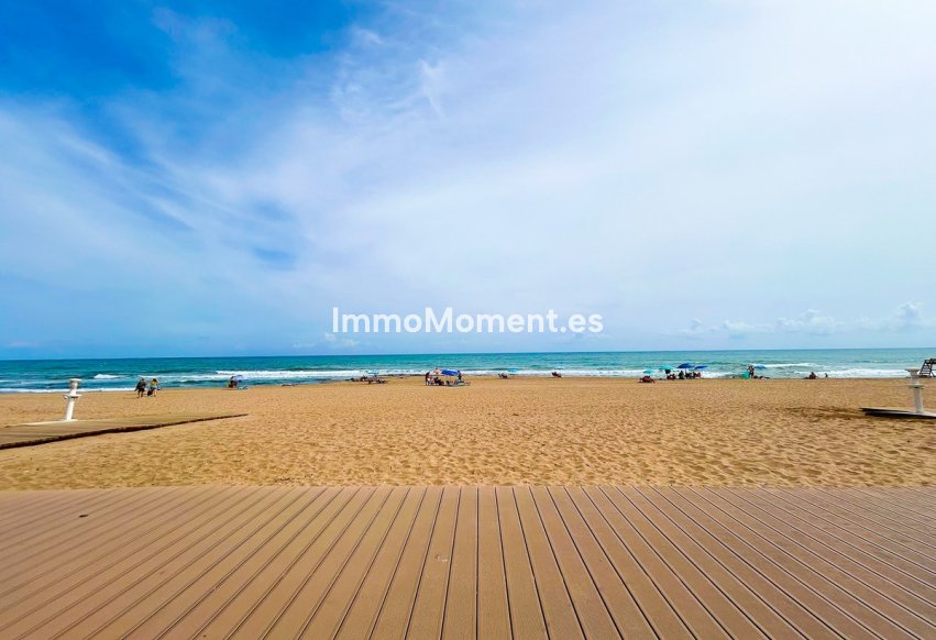 Resale - Apartment - Torrevieja - La Mata