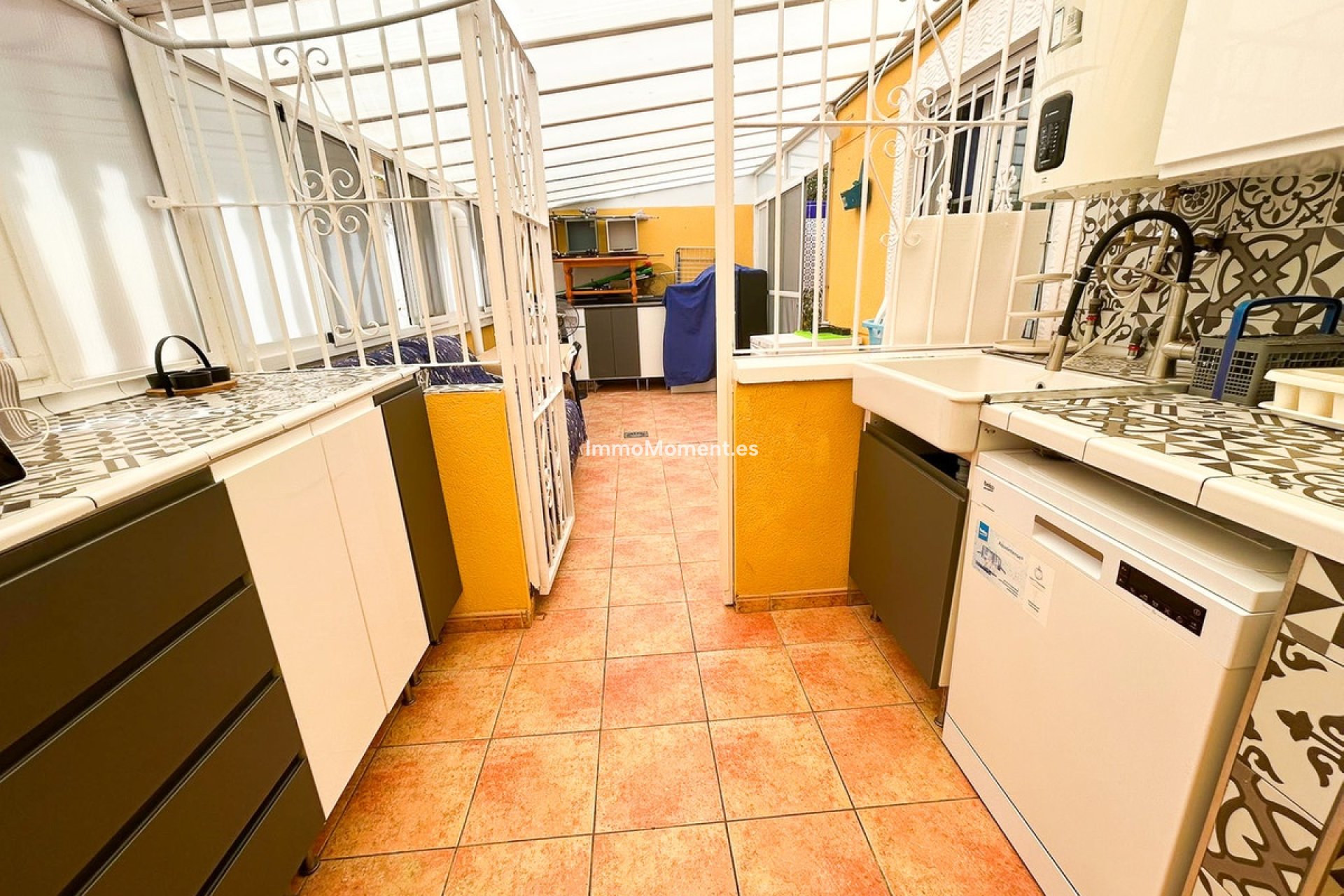 Resale - Apartment - Torrevieja - La Mata