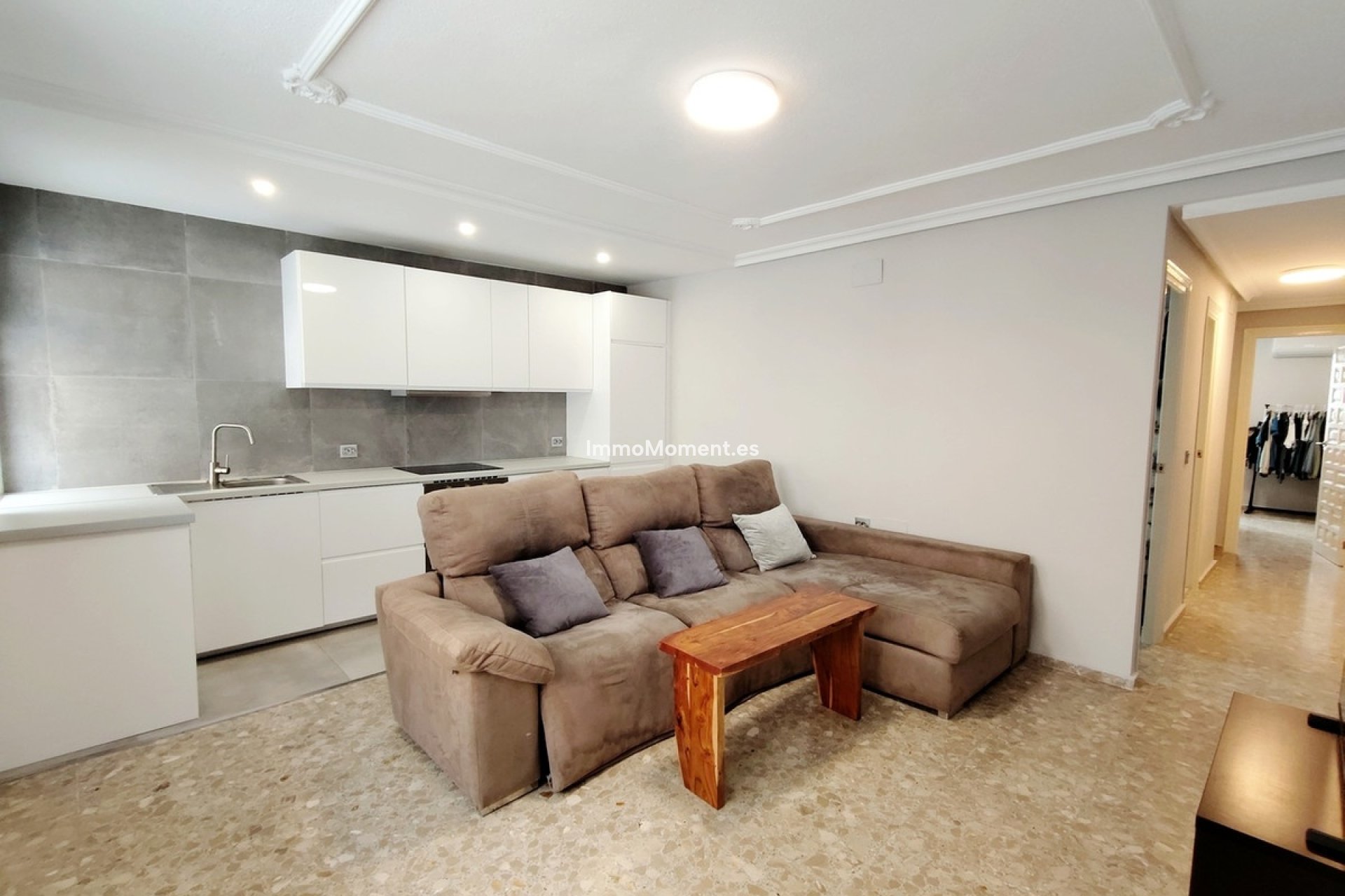 Resale - Apartment - Torrevieja - La Mata