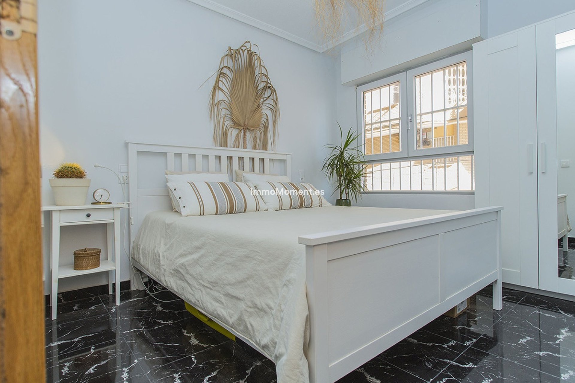 Resale - Apartment - Torrevieja - La Mata