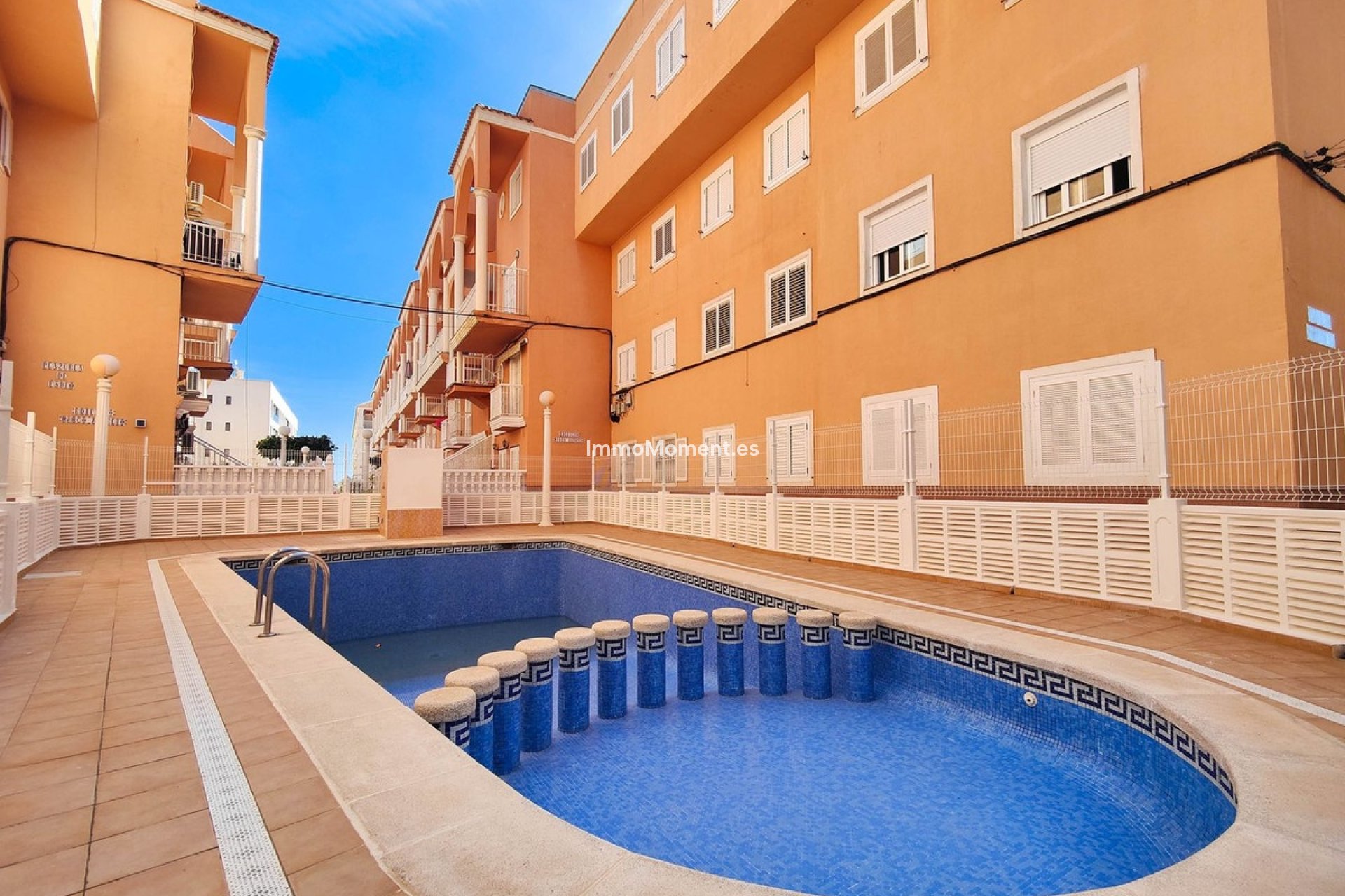 Resale - Apartment - Torrevieja - La Mata
