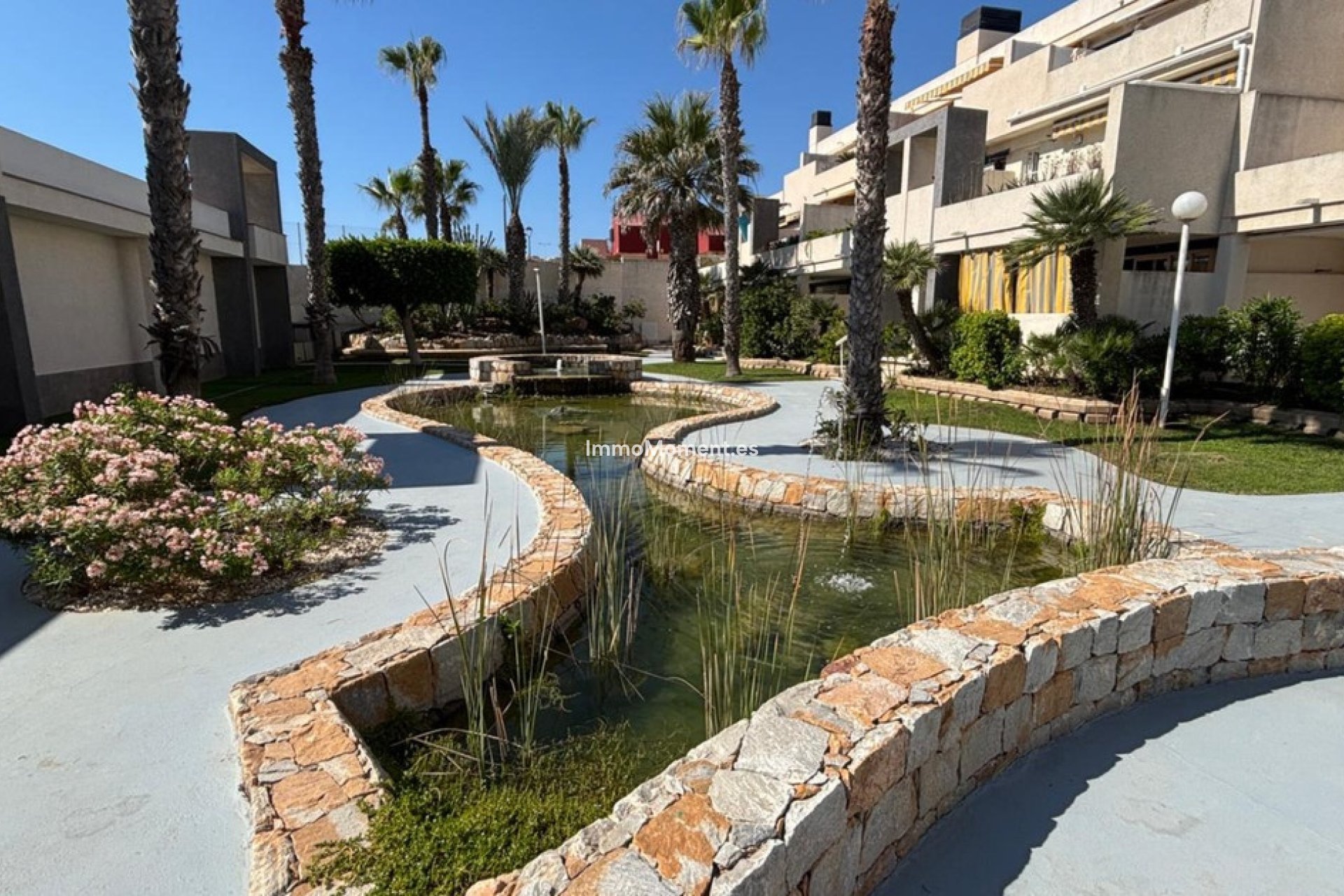 Resale - Apartment - Torrevieja - La Mata