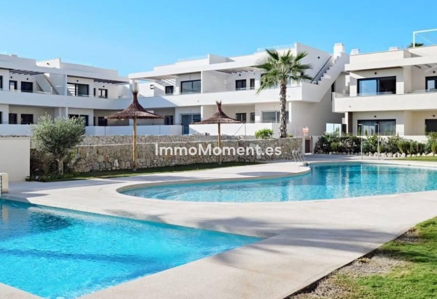 Resale - Apartment - Torrevieja - La Veleta