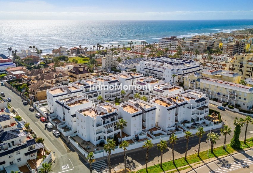 Resale - Apartment - Torrevieja - La Veleta