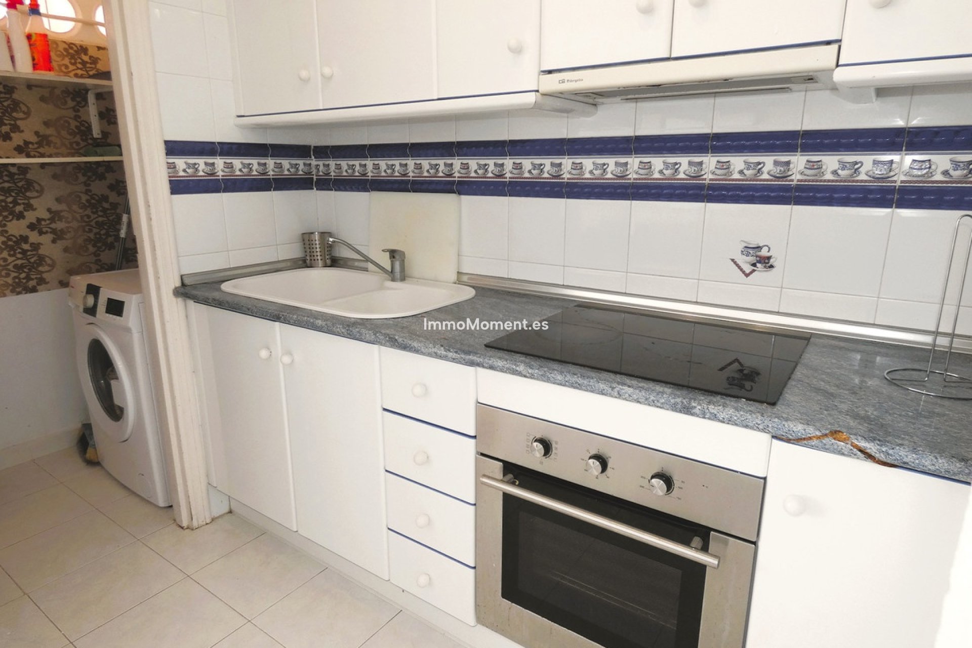 Resale - Apartment - Torrevieja - La Veleta