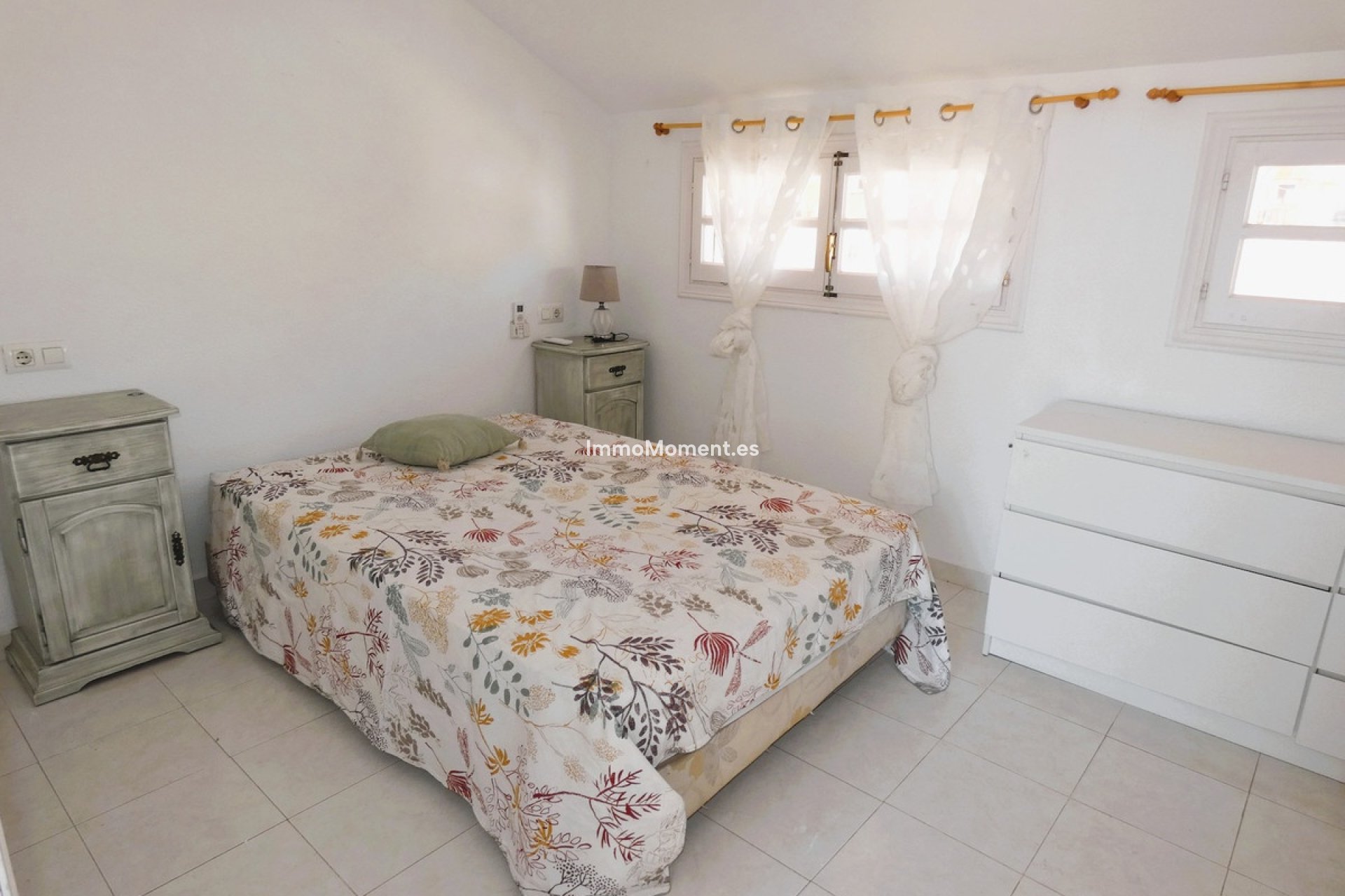 Resale - Apartment - Torrevieja - La Veleta