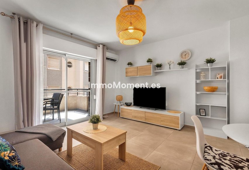 Resale - Apartment - Torrevieja - Playa de los Locos