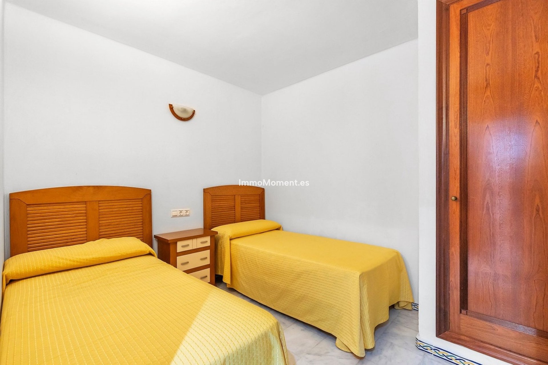 Resale - Apartment - Torrevieja - Playa de los Locos