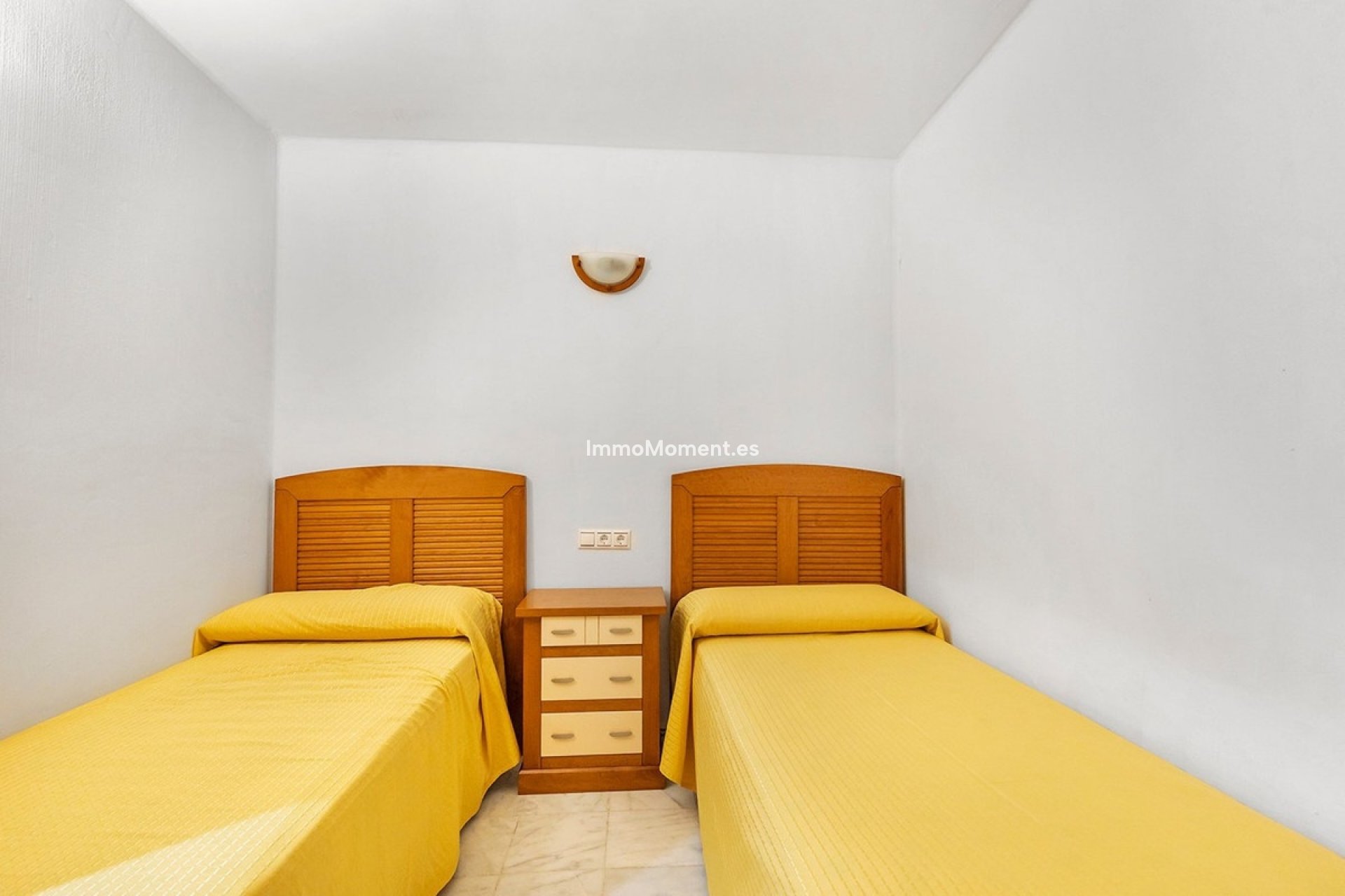 Resale - Apartment - Torrevieja - Playa de los Locos