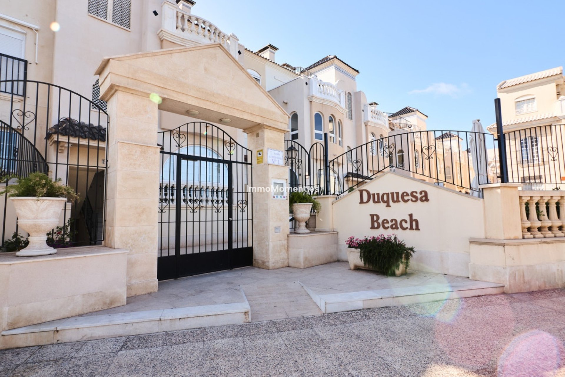 Resale - Apartment - Torrevieja - Playa de los Locos