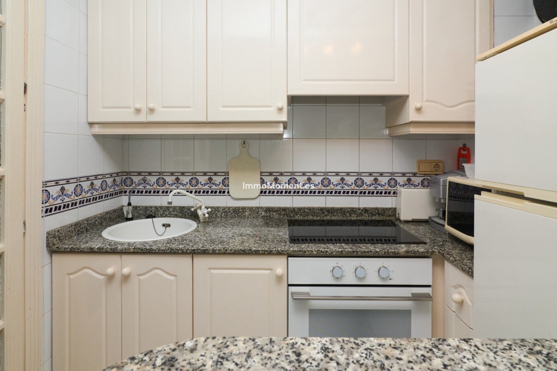 Resale - Apartment - Torrevieja - Playa de los Locos