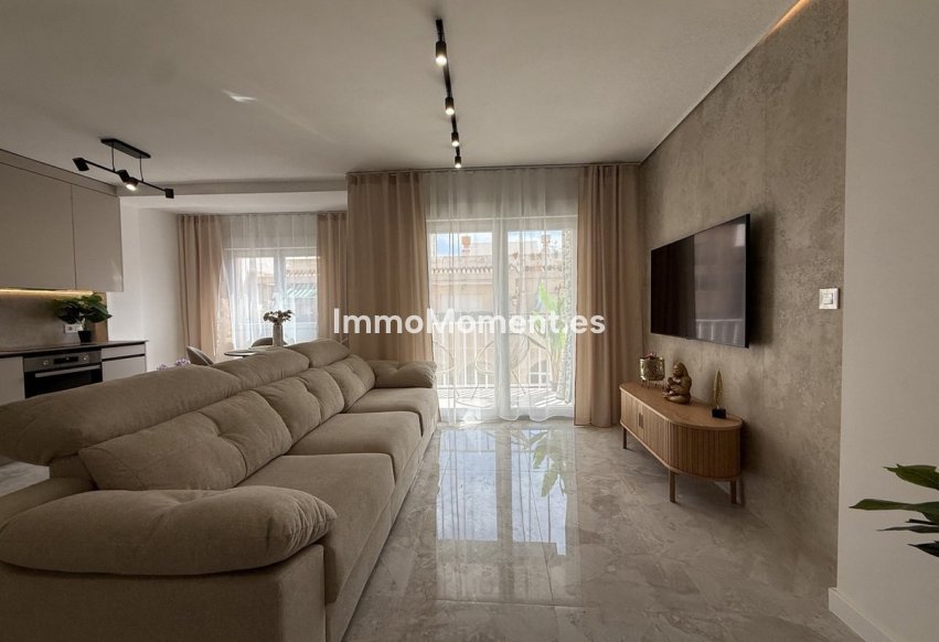 Resale - Apartment - Torrevieja - Playa del Cura