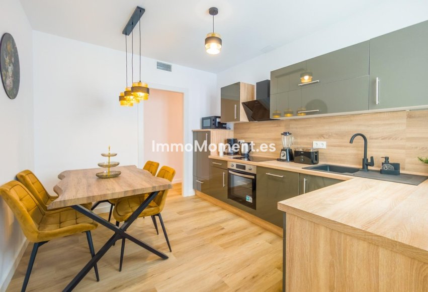 Resale - Apartment - Torrevieja - Playa del Cura
