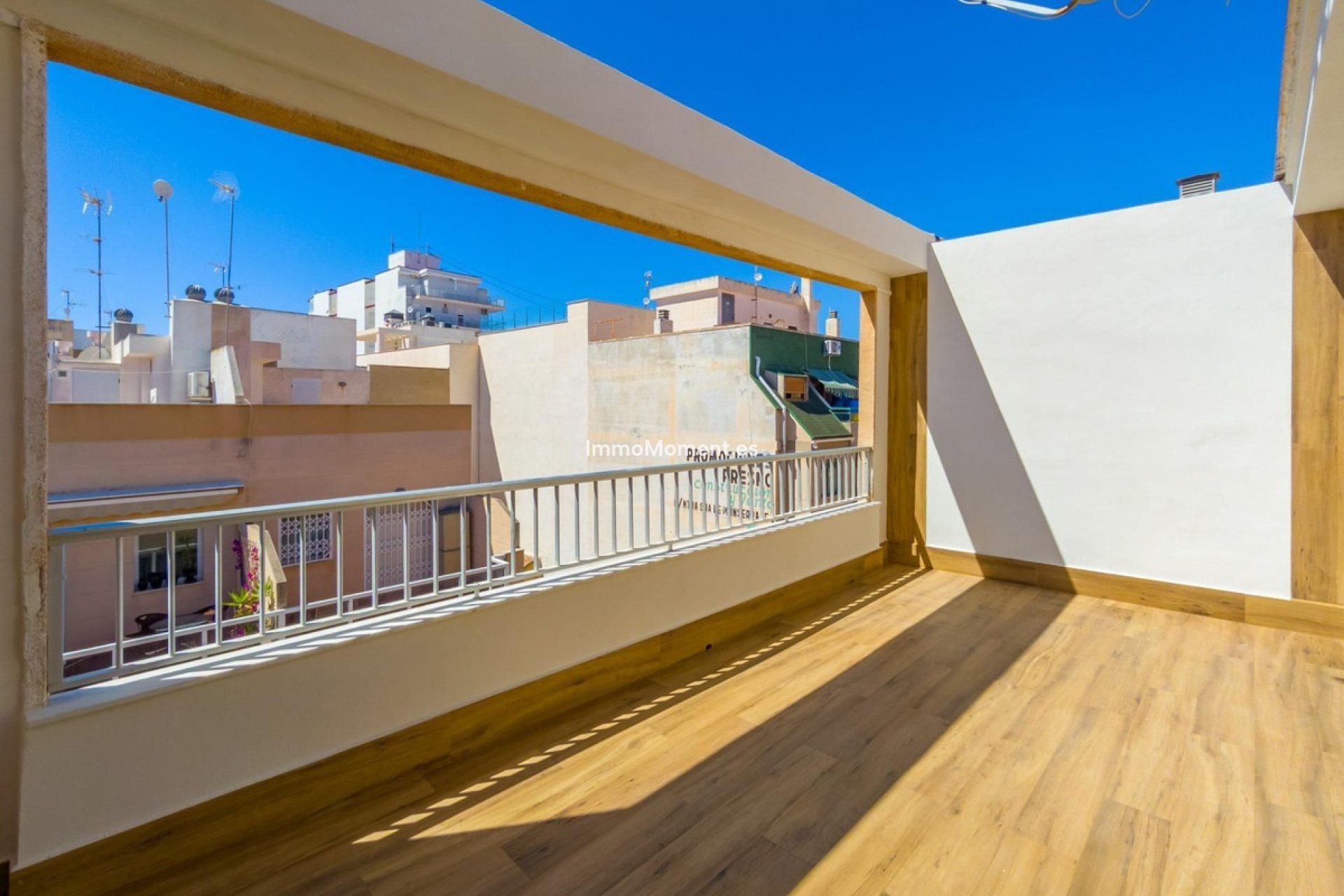 Resale - Apartment - Torrevieja - Playa del Cura