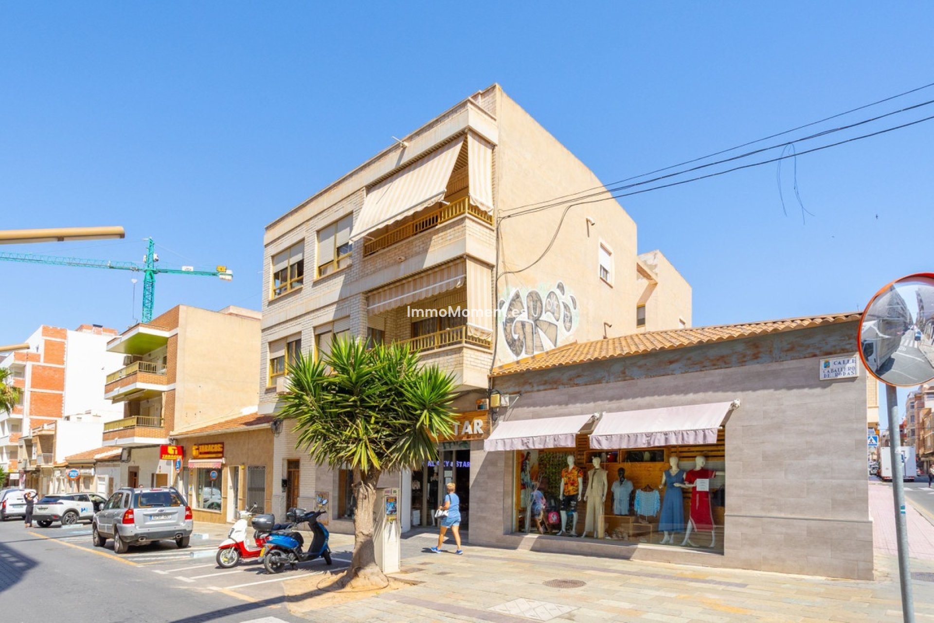 Resale - Apartment - Torrevieja - Torrevieja Centro