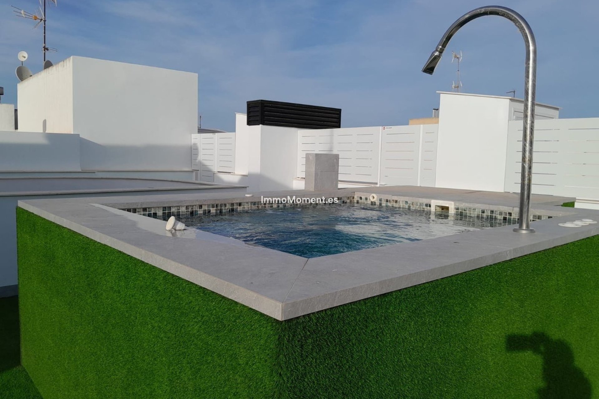 Resale - Apartment - Torrevieja - Torrevieja Centro